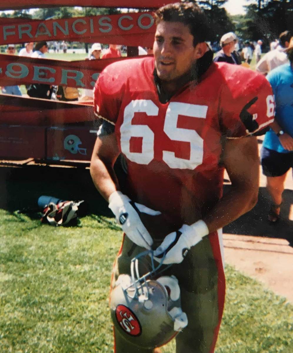 jason-hairston-with-49ers.jpg
